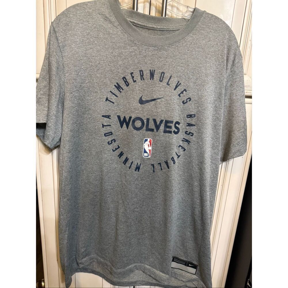 Nike Men's Dri-Fit Minnesota Timberwolves Authentics NBA T-Shirt Gray Large